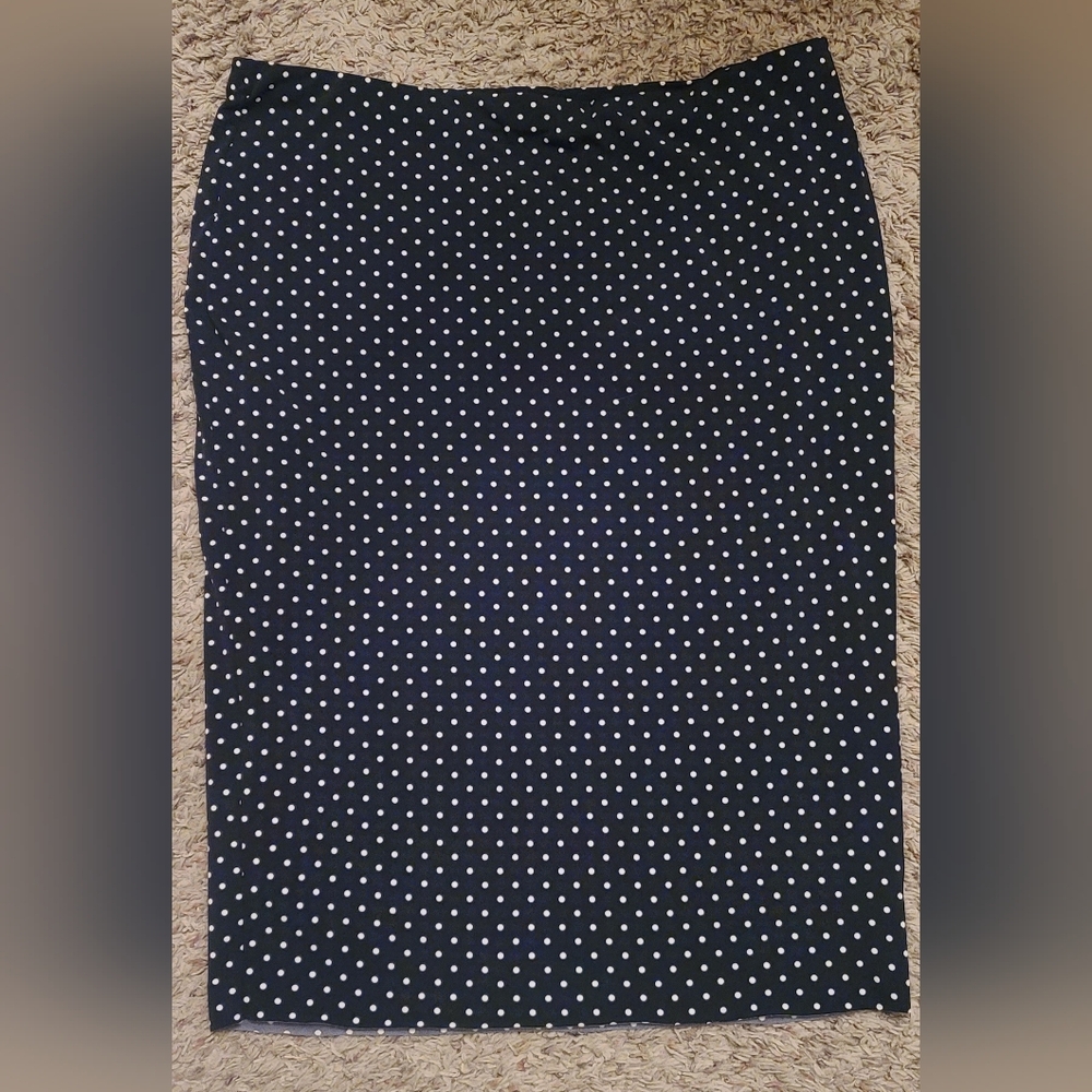 Vince Camuto Midi polka dot skirt XL